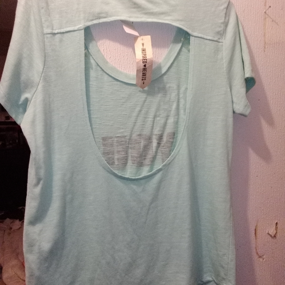 XL shirt - Picture 2 of 3